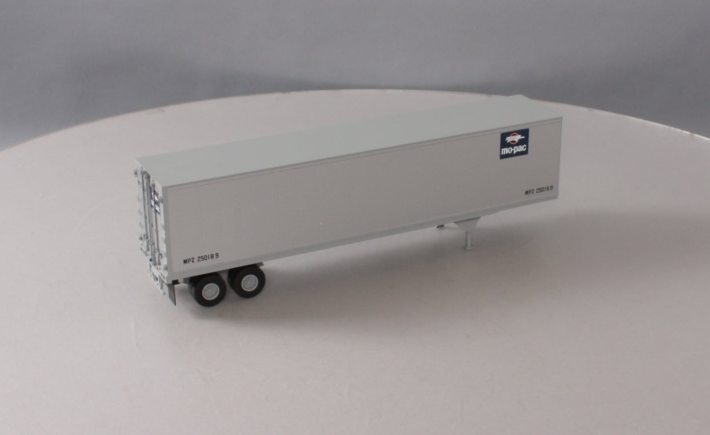 Atlas 3005308-4 O Gauge Missouri Pacific 45' Trailer #250189