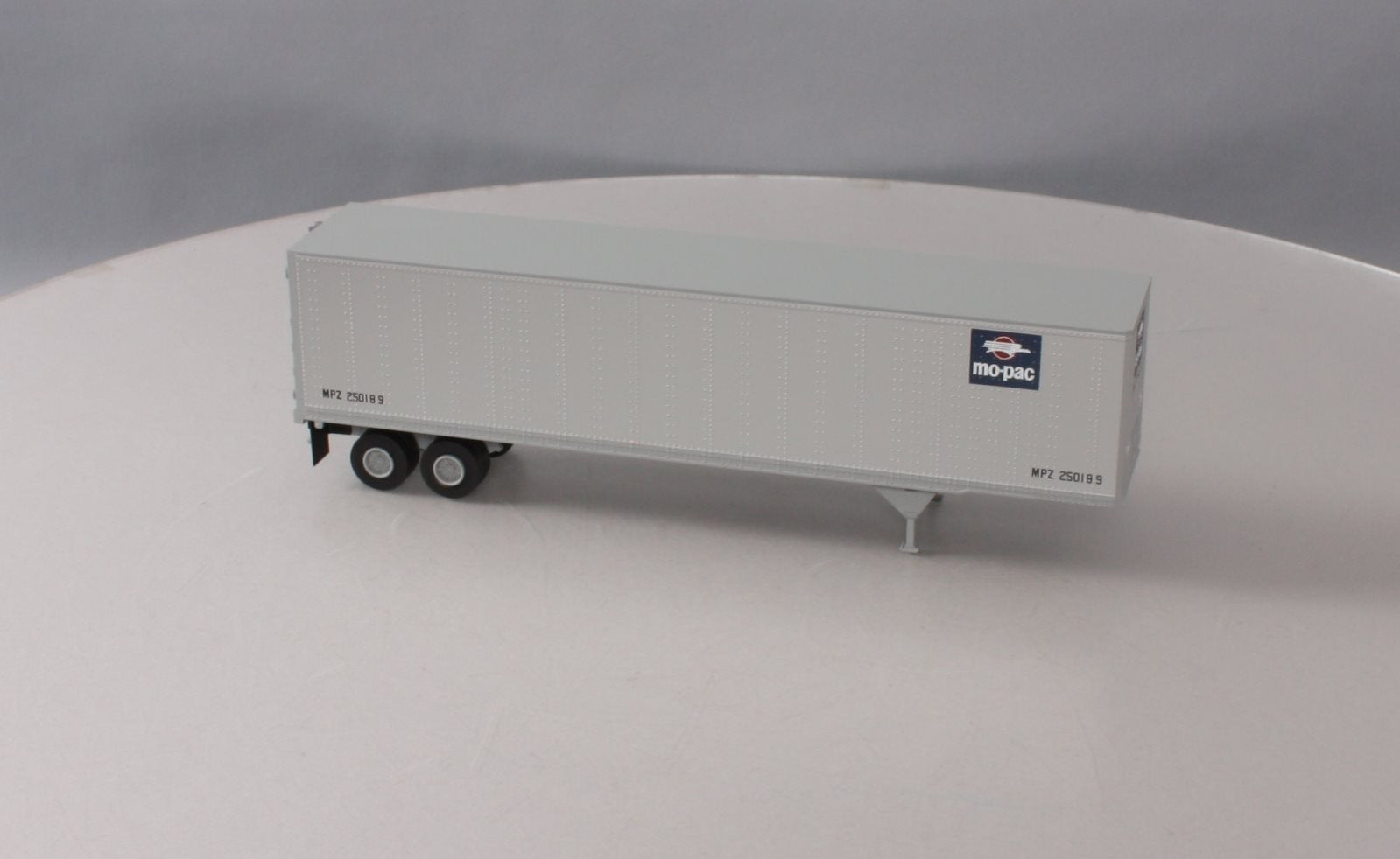 Atlas 3005308-4 O Gauge Missouri Pacific 45' Trailer #250189