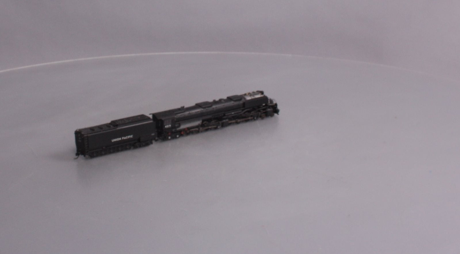 Athearn 22903 N UP 4-8-8-4 Big Boy Steam Locomotive w/Coal Tender #4019 -DCC