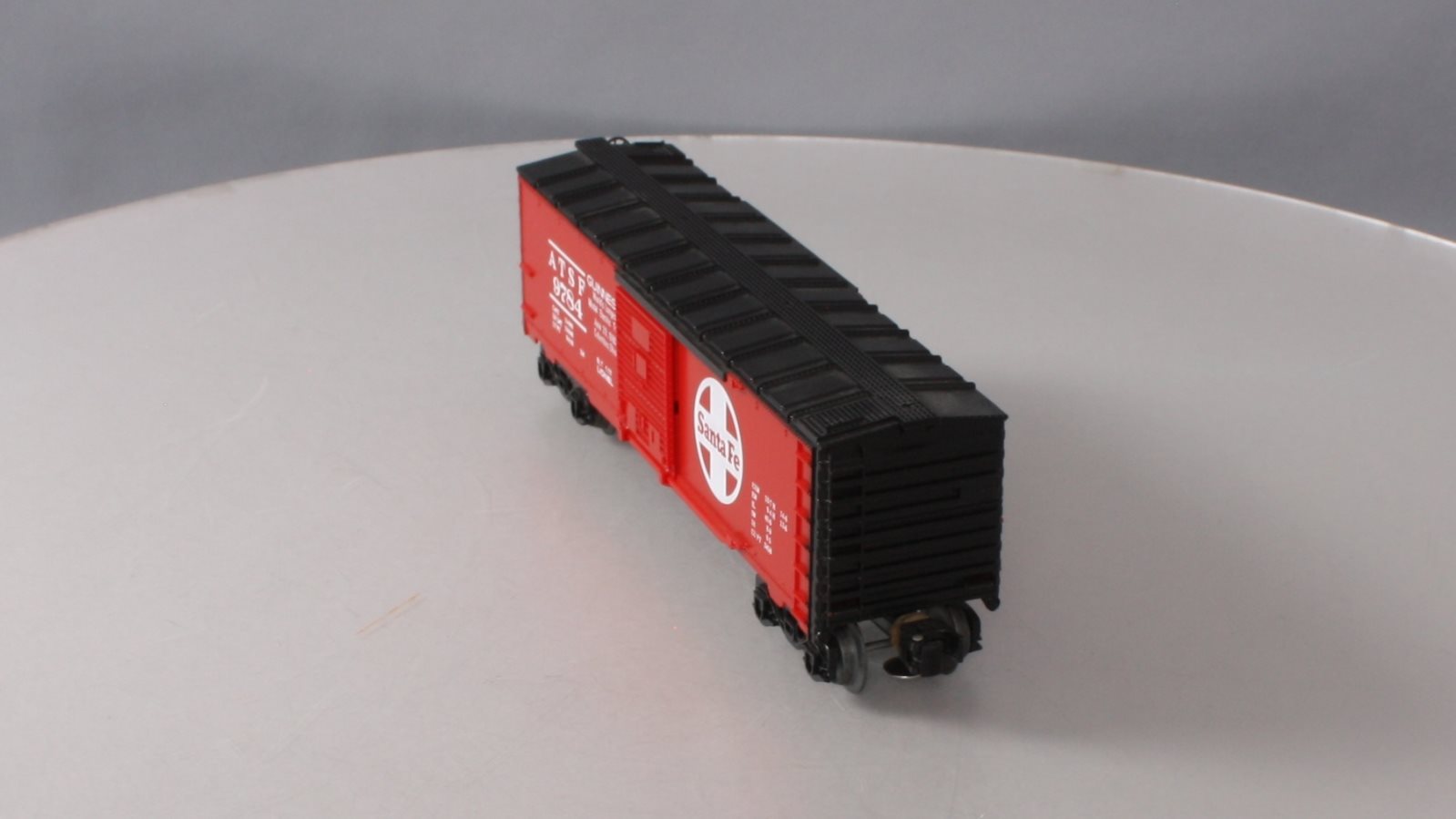 Lionel 6-9784 O Santa Fe Boxcar w/ Guinness Overstamp - Rare LN/Box