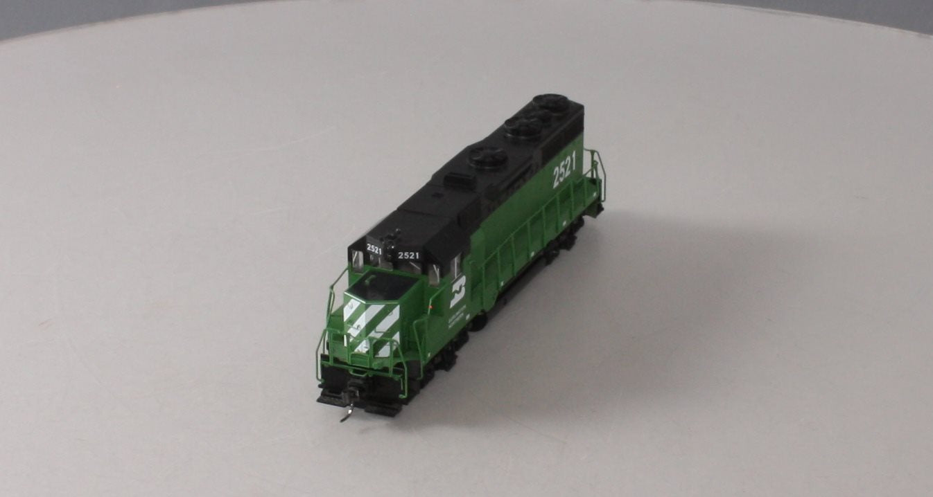 Kato 37-3001 HO Scale Bulington Northen GP35 Diesel Engine #2521 LN/Box