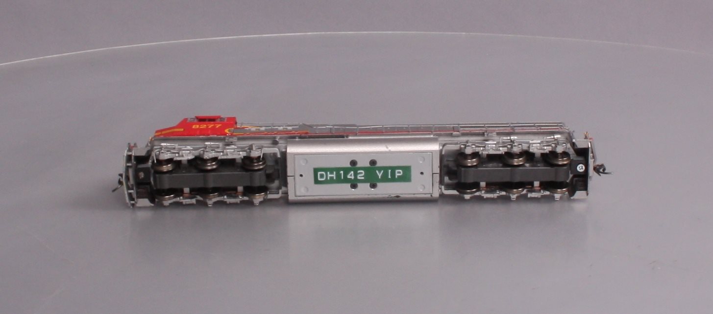 Athearn G6146 HO Scale BNSF EMD SD75I Diesel Locomotive #8277