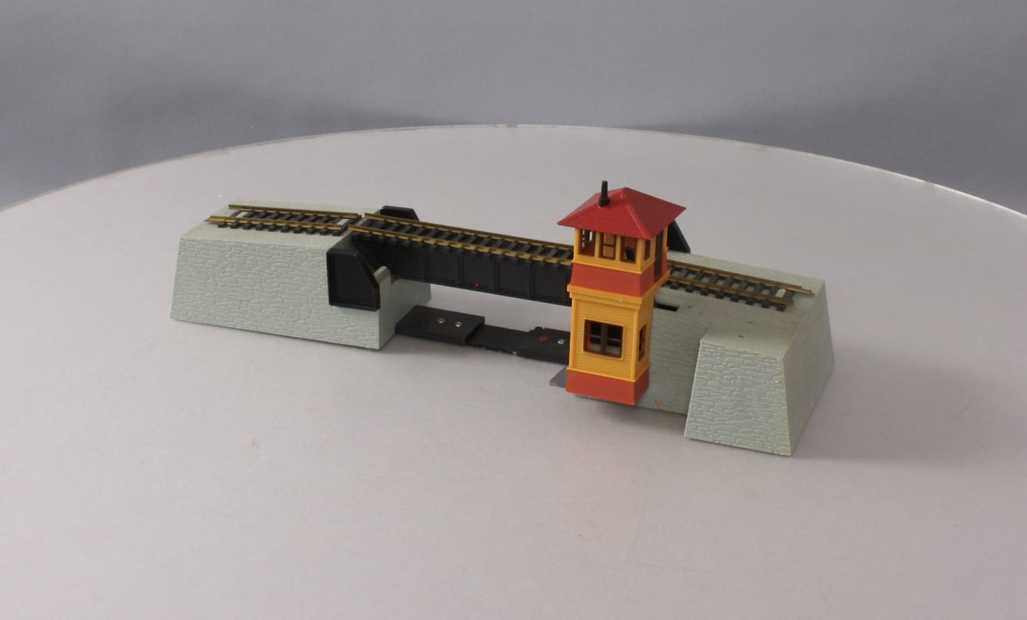 Bachmann 3026 HO Scale Remote Control Bascule Bridge