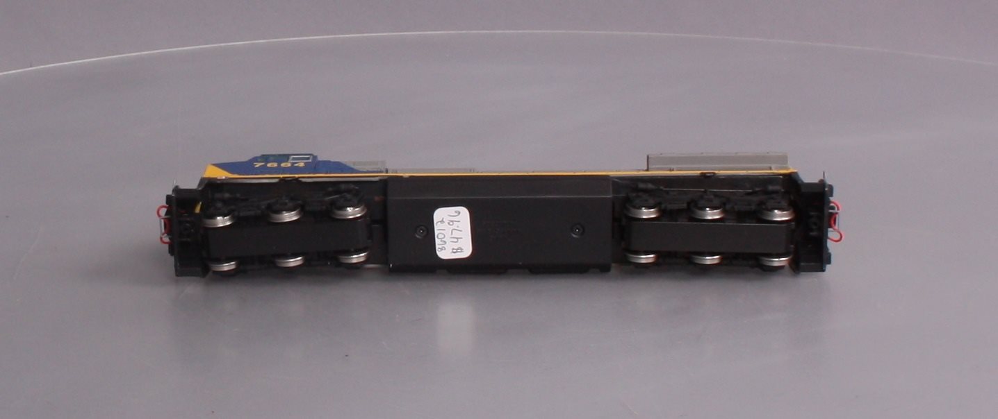 Bachmann 86012 HO CSX GE Dash 8-40CW Diesel Locomotive #7664