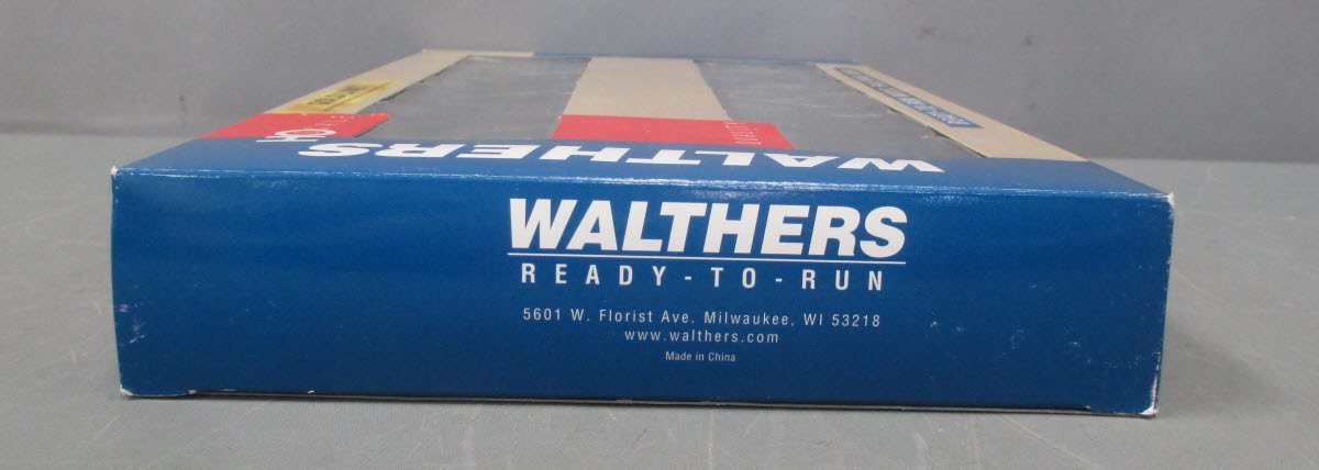 Walthers 932-24134 CP 72' Centerbeam Flat Car (Pack of 2) LN/Box