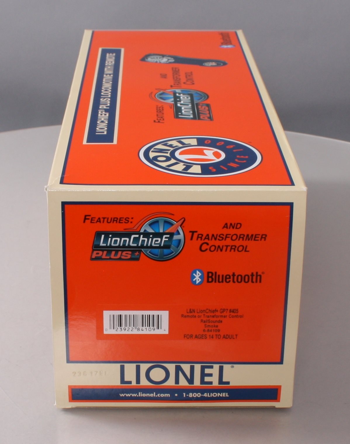 Lionel 6-84109 Louisville & Nashville LionChief+ GP7 Diesel Locomotive #405 LN/Box