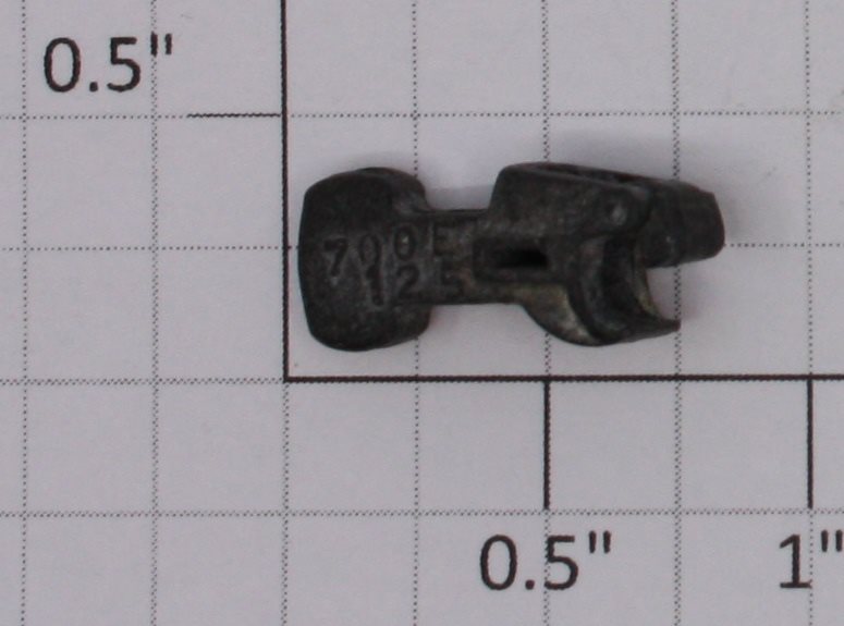 Lionel 700E-125 Front Coupler Incomplete