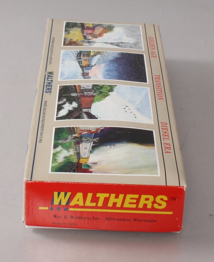 Walthers 932-3976 HO CN 305' Thrall 5-Unit Articulated Double Stack Car Kit