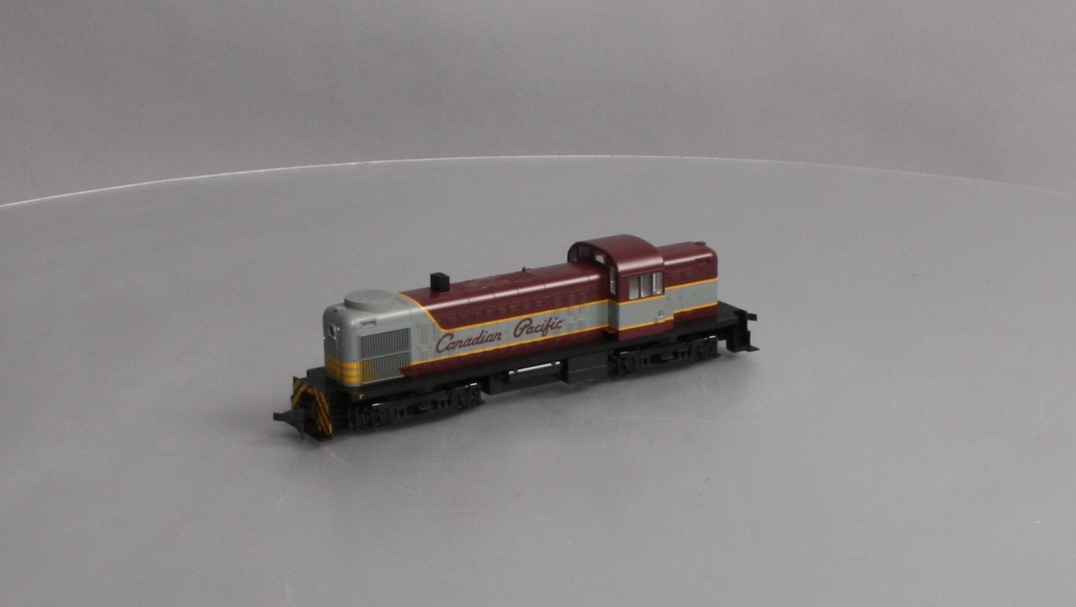 Kato 37-2003 HO Canadian Pacific ALCO RS-2 Locomotive LN/Box