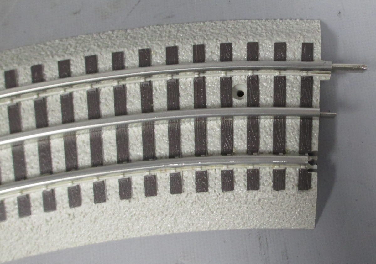 Lionel 6-12015 FasTrack O36 Full Curved Track (14) LN