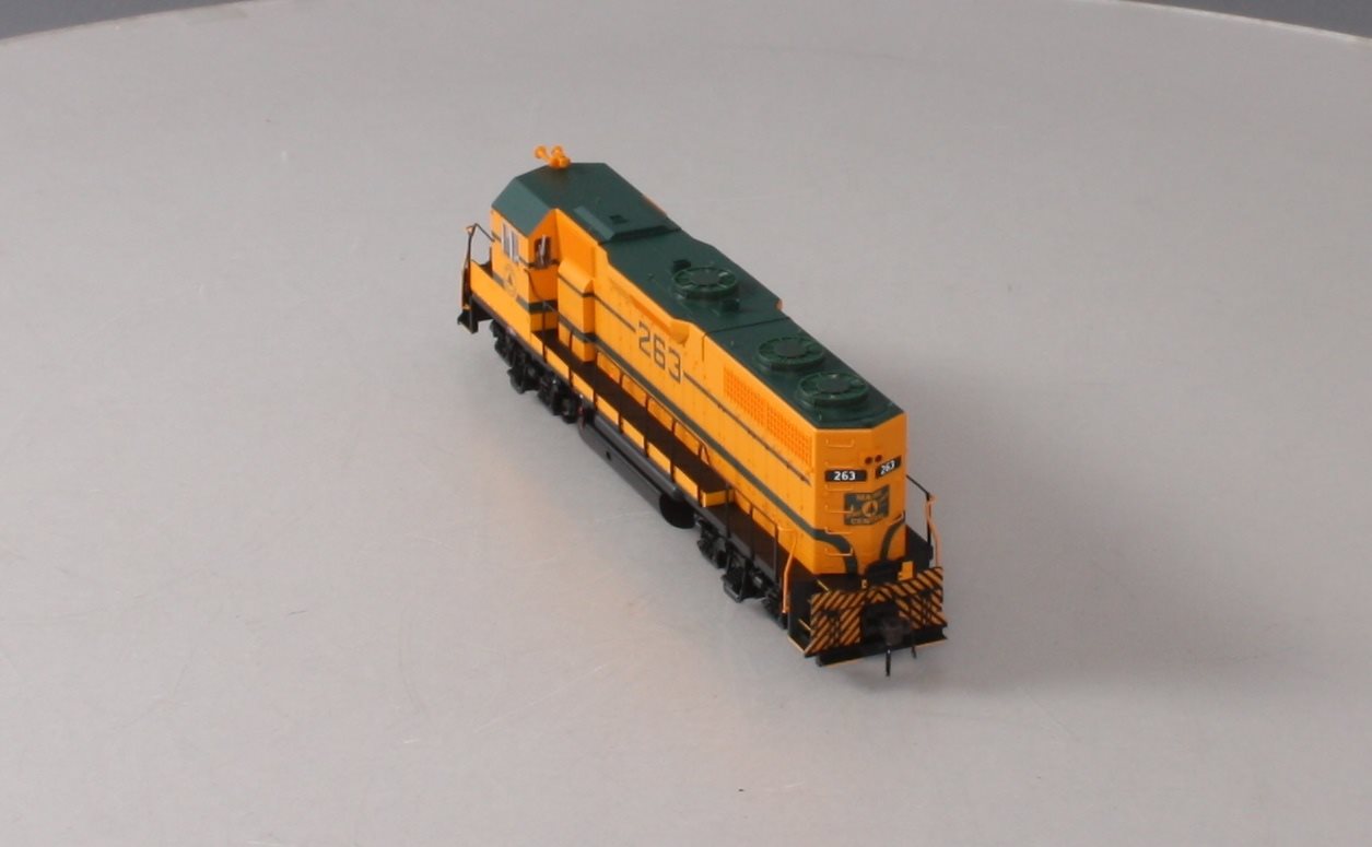 Atlas 9108 HO Scale Maine Central GP-38 Diesel Locomotive #263 w/ DCC MT/Box