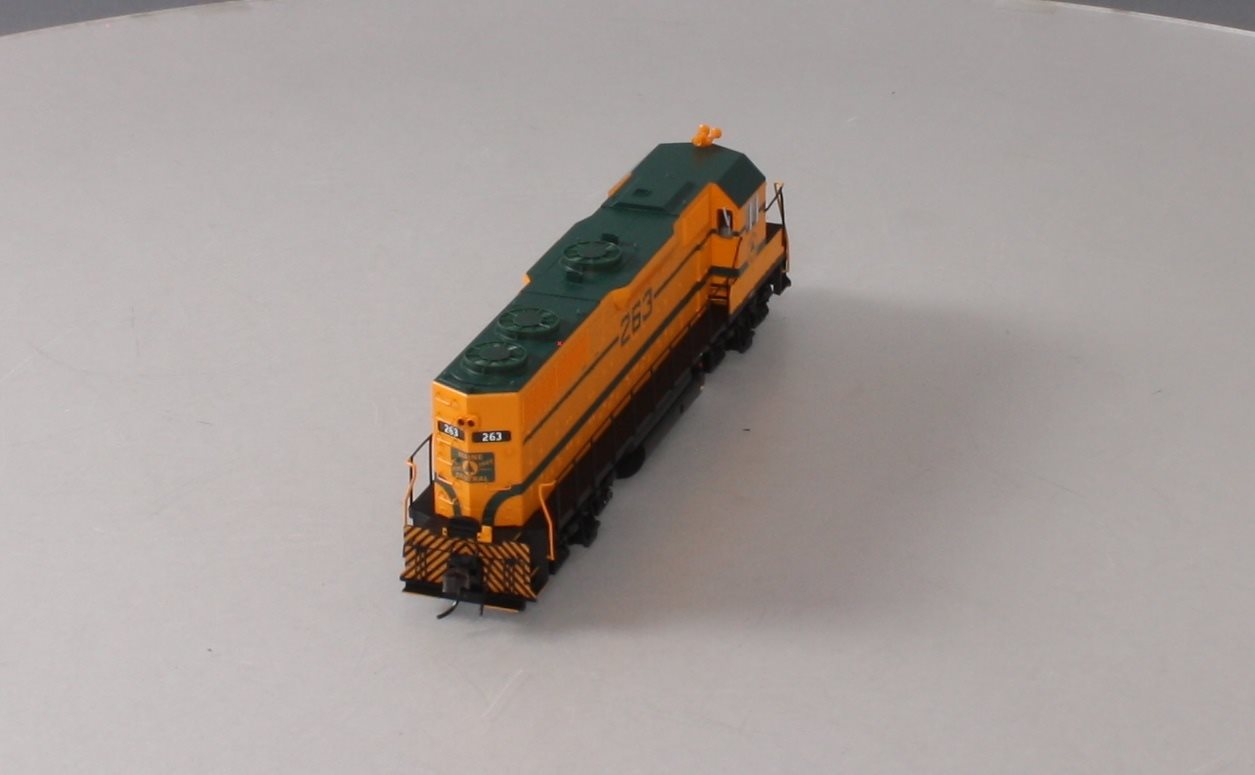 Atlas 9108 HO Scale Maine Central GP-38 Diesel Locomotive #263 w/ DCC MT/Box