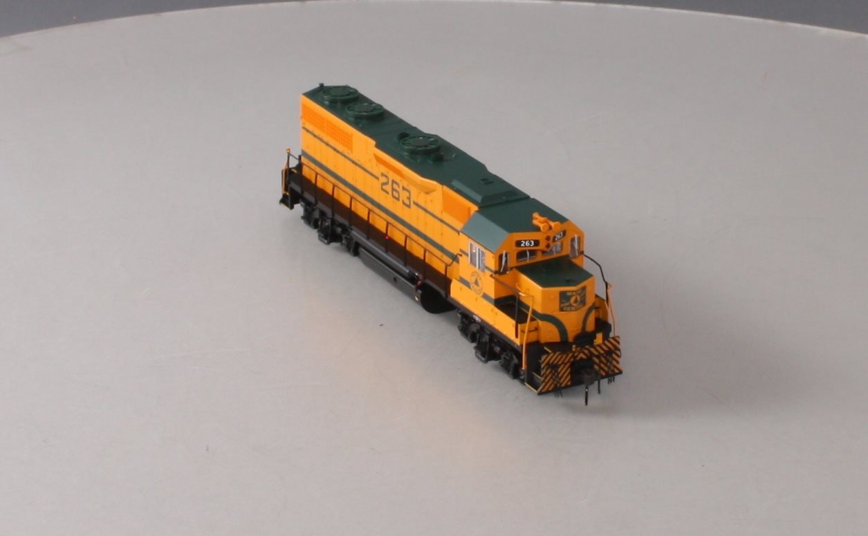 Atlas 9108 HO Scale Maine Central GP-38 Diesel Locomotive #263 w/ DCC MT/Box