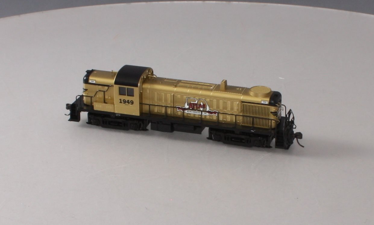 Atlas 8466 HO Scale 50th Anniversary Edition Alco RS-3 Diesel Locomotive #1949 LN/Box