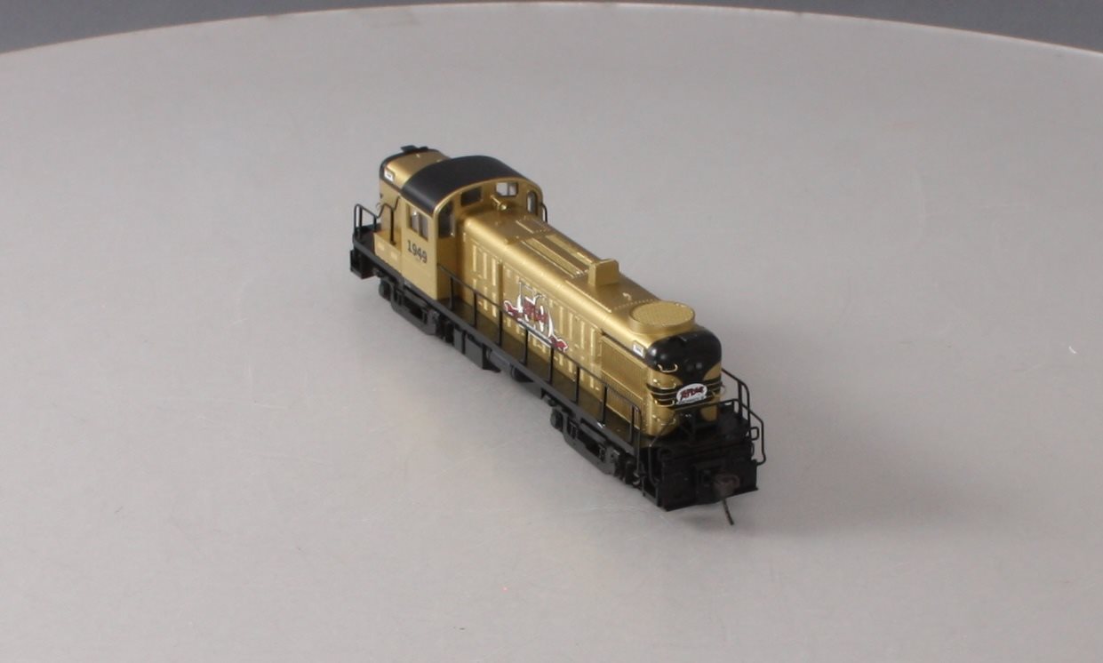 Atlas 8466 HO Scale 50th Anniversary Edition Alco RS-3 Diesel Locomotive #1949 LN/Box