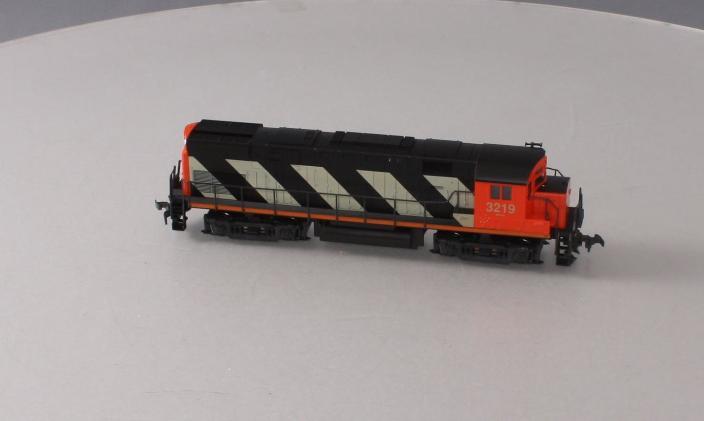 Atlas 8052 HO C424 Phase 2 Loco Canadian National #3219 LN/Box