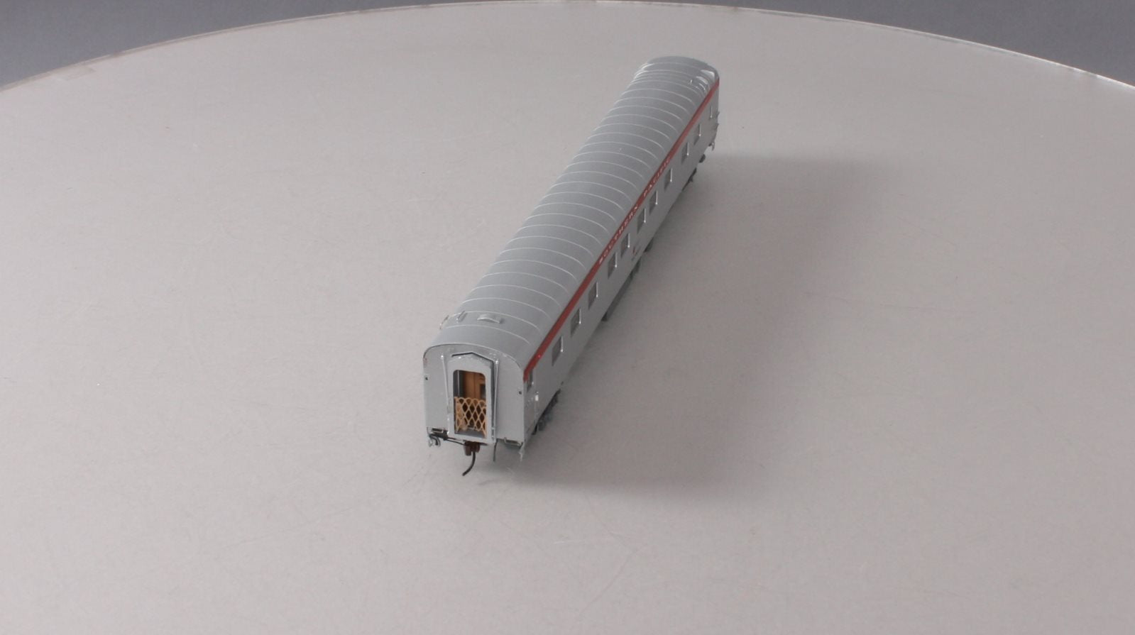 Rapido Trains 104081 HO Southern Pacific 10-5 Sleeper #9210