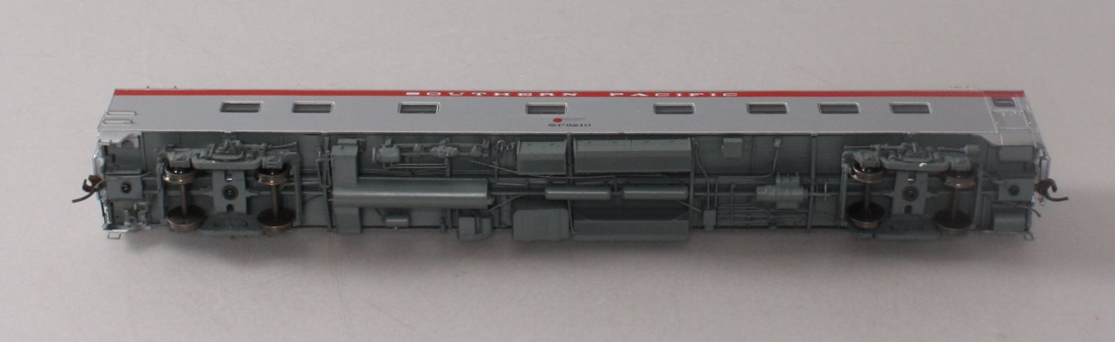 Rapido Trains 104081 HO Southern Pacific 10-5 Sleeper #9210