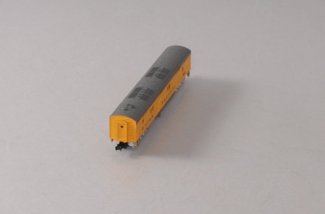 Life Like 7022 N Scale Union Pacific E7 Unpowered B Unit Diesel Locomotive #988B LN/Box