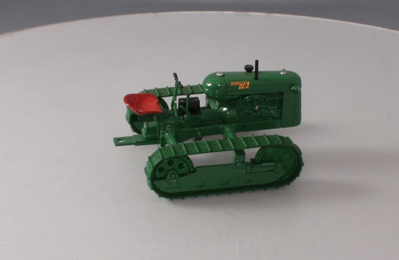 Ertl 13007 1:16 Scale Die Cast Oliver OC-3 Crawler NIB