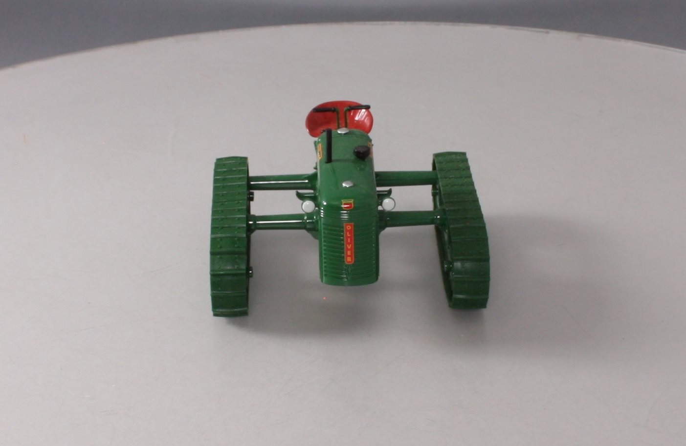 Ertl 13007 1:16 Scale Die Cast Oliver OC-3 Crawler NIB