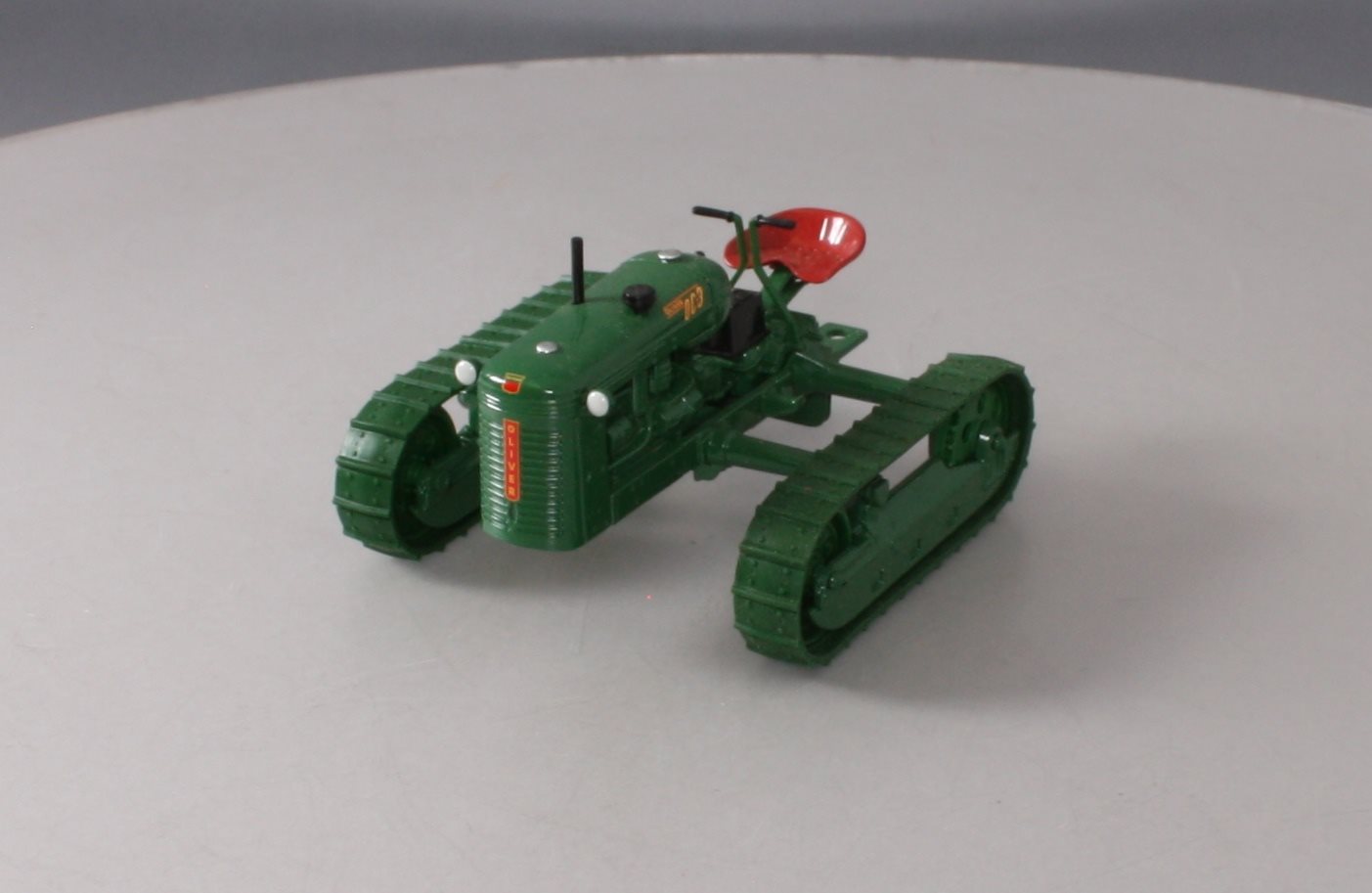 Ertl 13007 1:16 Scale Die Cast Oliver OC-3 Crawler NIB