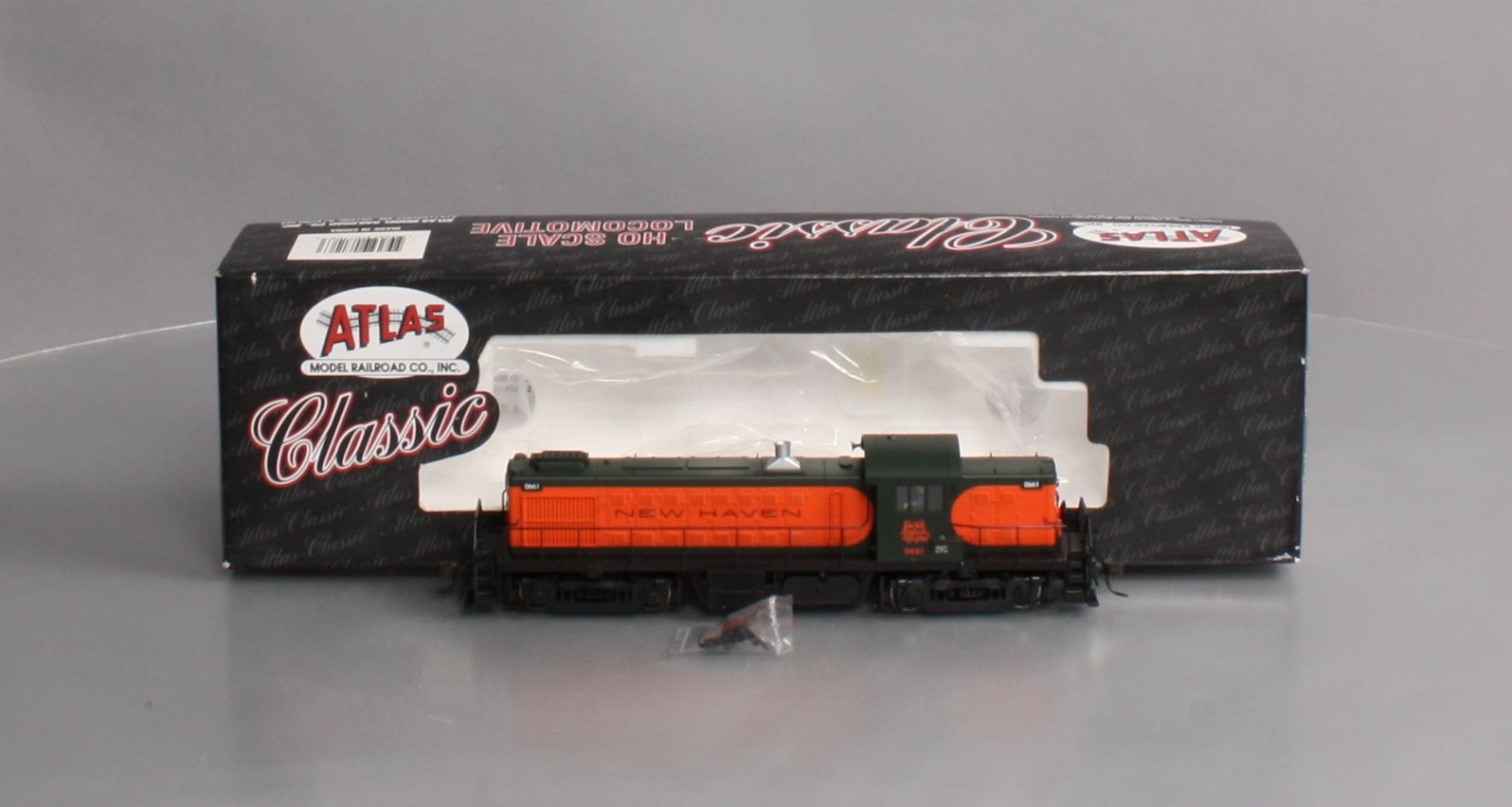 Atlas 7106 HO New Haven ALCO RS-1 Diesel Locomotive #0661 LN/Box