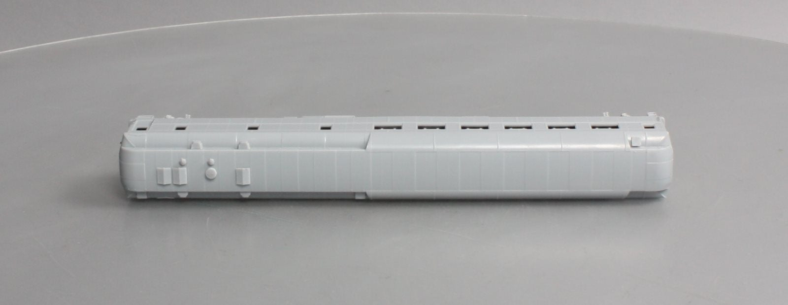 Walthers 10150 HO Undecorated HeavyWeight Dinner LN/Box