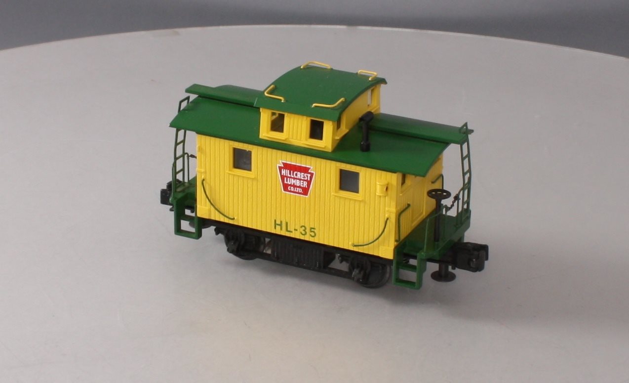 MTH 30-7769 O Gauge Hillcrest Lumber Caboose #HL-35 LN/Box