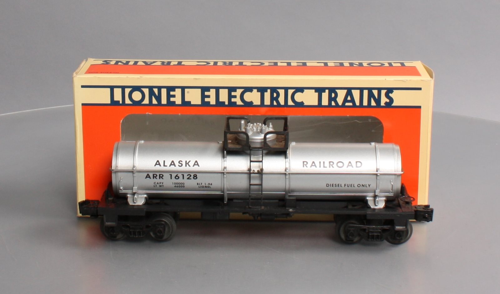 Lionel 6-16128 O Gauge Alaska Single-Dome Tank Car LN/Box