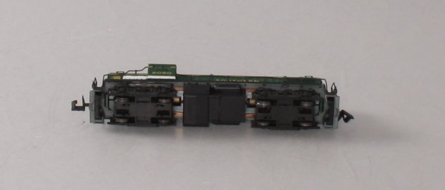 Atlas 42026 N Scale Southern RS-3 Diesel Locomotive #2050