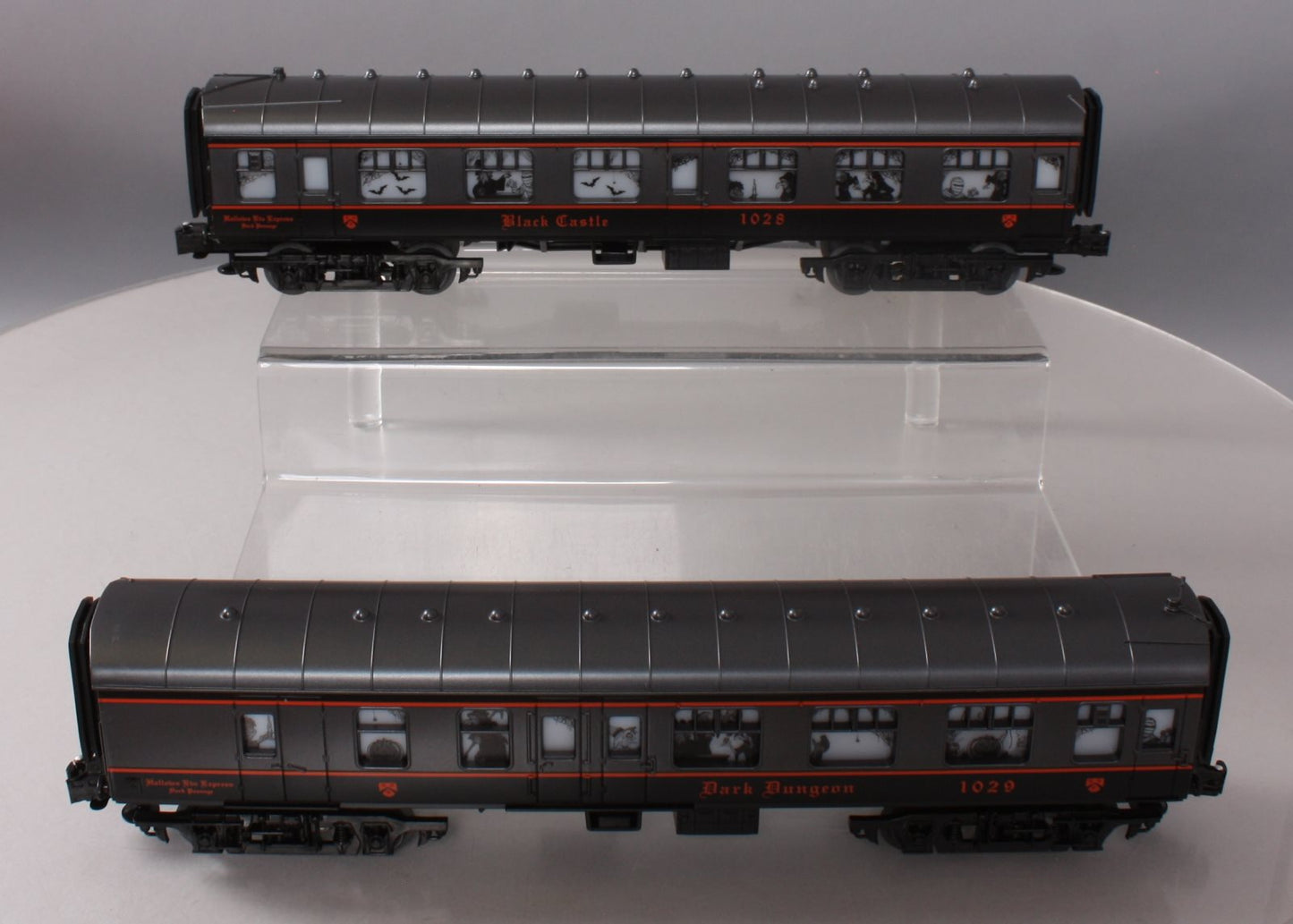 Lionel 6-35256 O Gauge Hallow's Eve Express Passenger Car (Set of 2) LN/Box