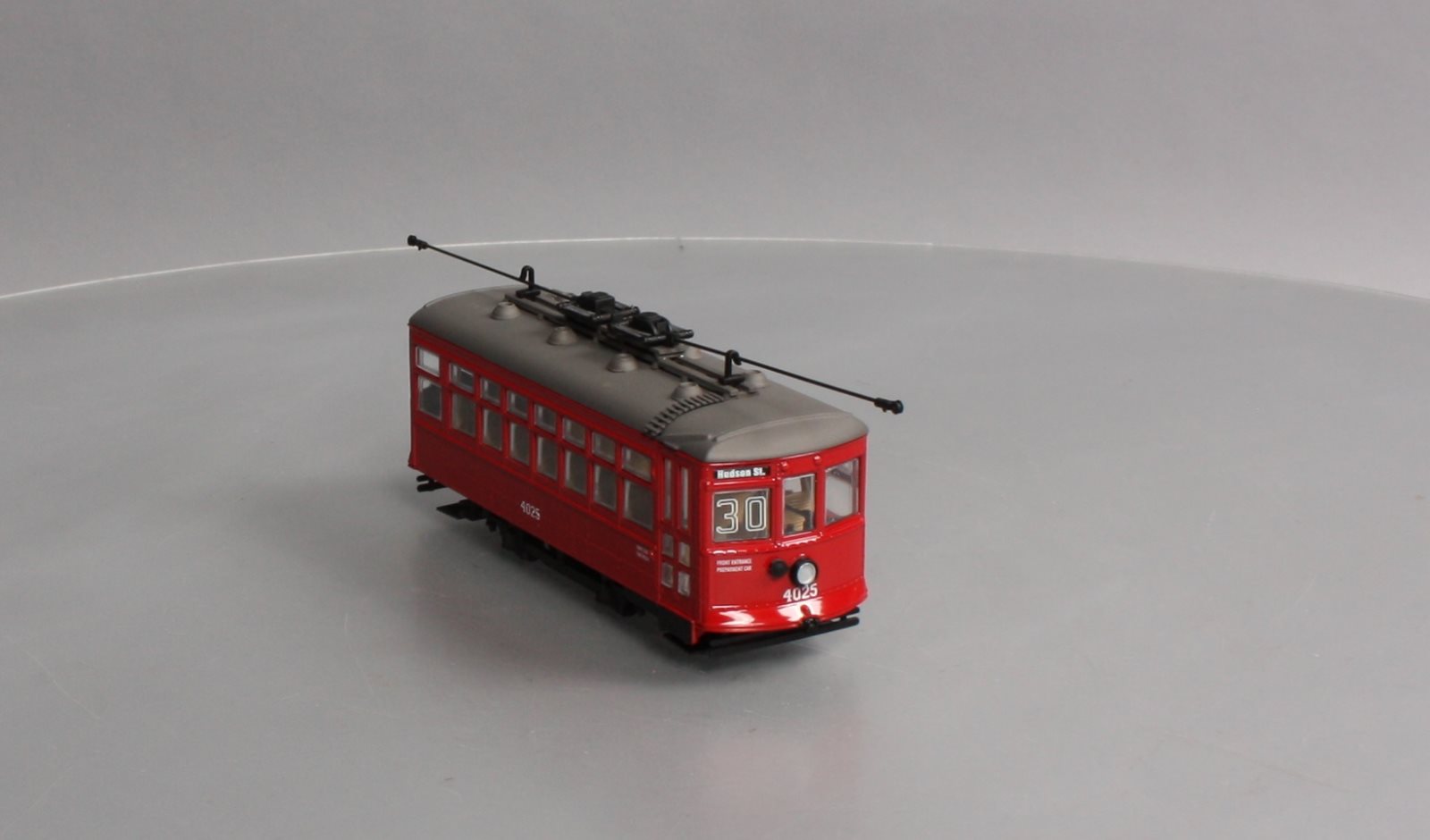 Corgi US55204 1:48 Scale Baltimore Fremont Ave. Birney Safety Car
