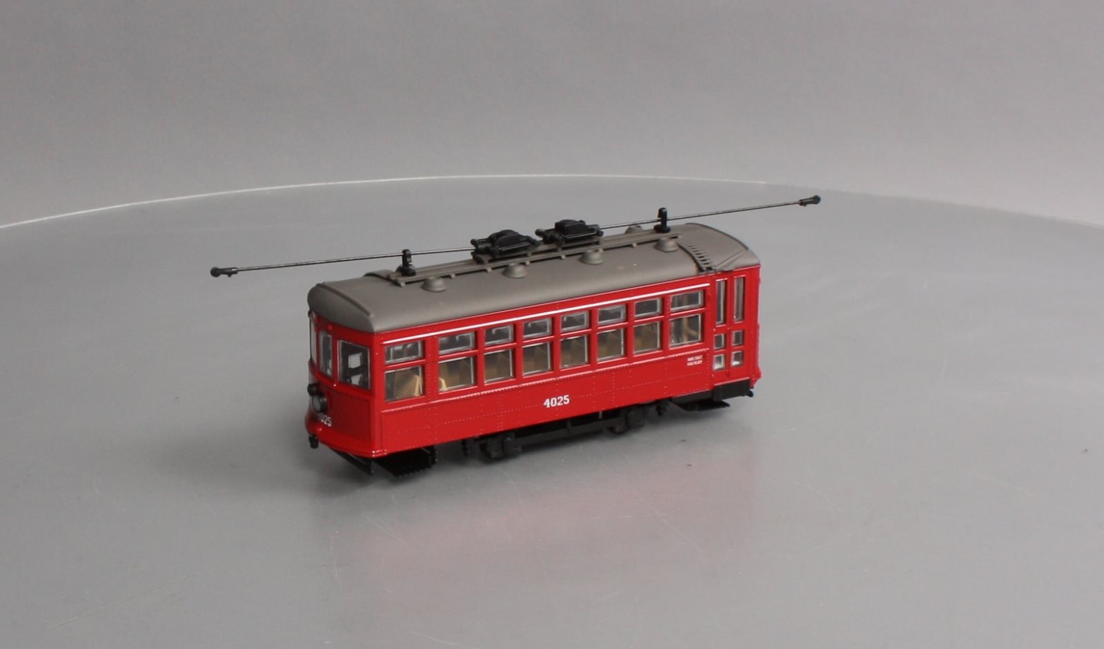 Corgi US55204 1:48 Scale Baltimore Fremont Ave. Birney Safety Car