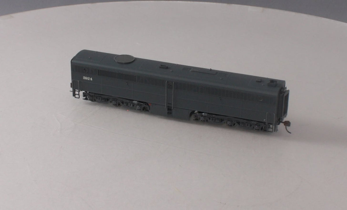 Proto 2000 21624 HO Southern Pacific Non-Powered B-Unit w/ Dynamic Brakes #5924 LN/Box