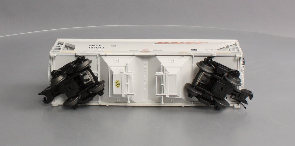 MTH 20-97854 O BNSF Premier 2-Bay Centerflow Hopper #405912 LN/Box
