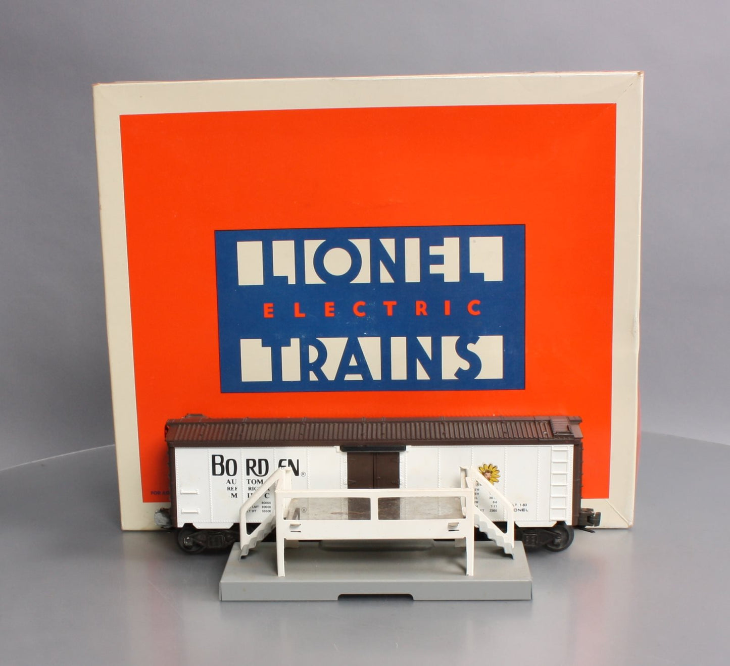 Lionel 6-9220 Borden Operating Milk Car EX/Box