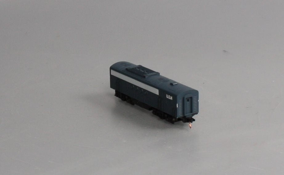 Micro-Trains 98702551 N US Navy FT Powered B Unit Diesel Locomotive w/ DCC LN/Box