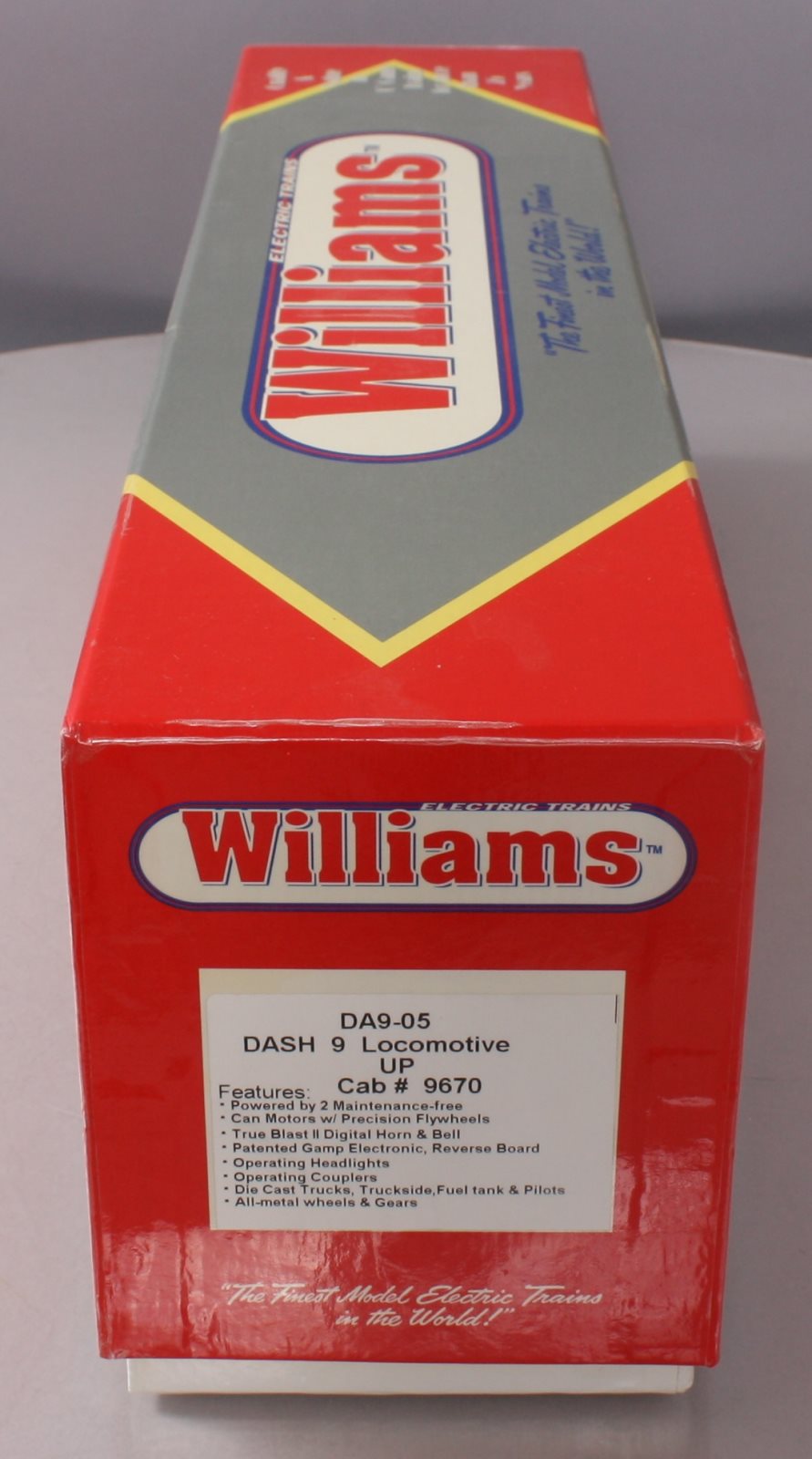 Williams DA9-05 O Gauge Union Pacific Dash 9 Powered Diesel Locomotive #9670 EX/Box