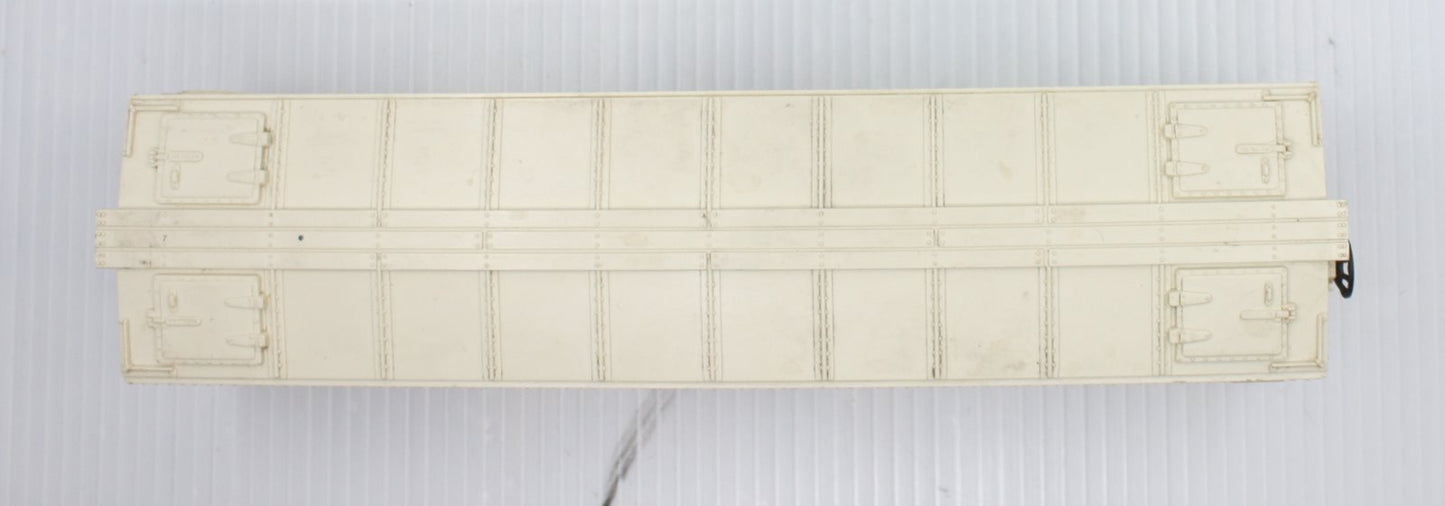 Lionel 6472-1 Refrigerator Car Body Shell without Operating Hatch
