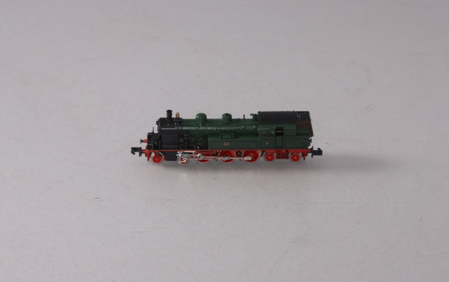 Arnold 2273 N Scale KPEV 4-6-4 Steam Locomotive with Tender LN/Box