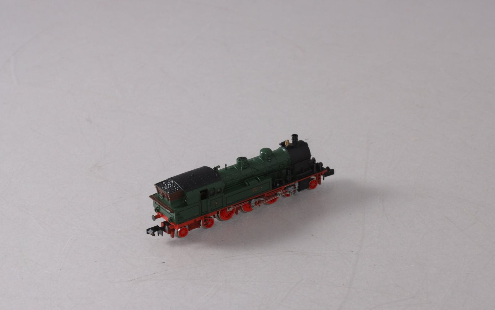 Arnold 2273 N Scale KPEV 4-6-4 Steam Locomotive with Tender LN/Box