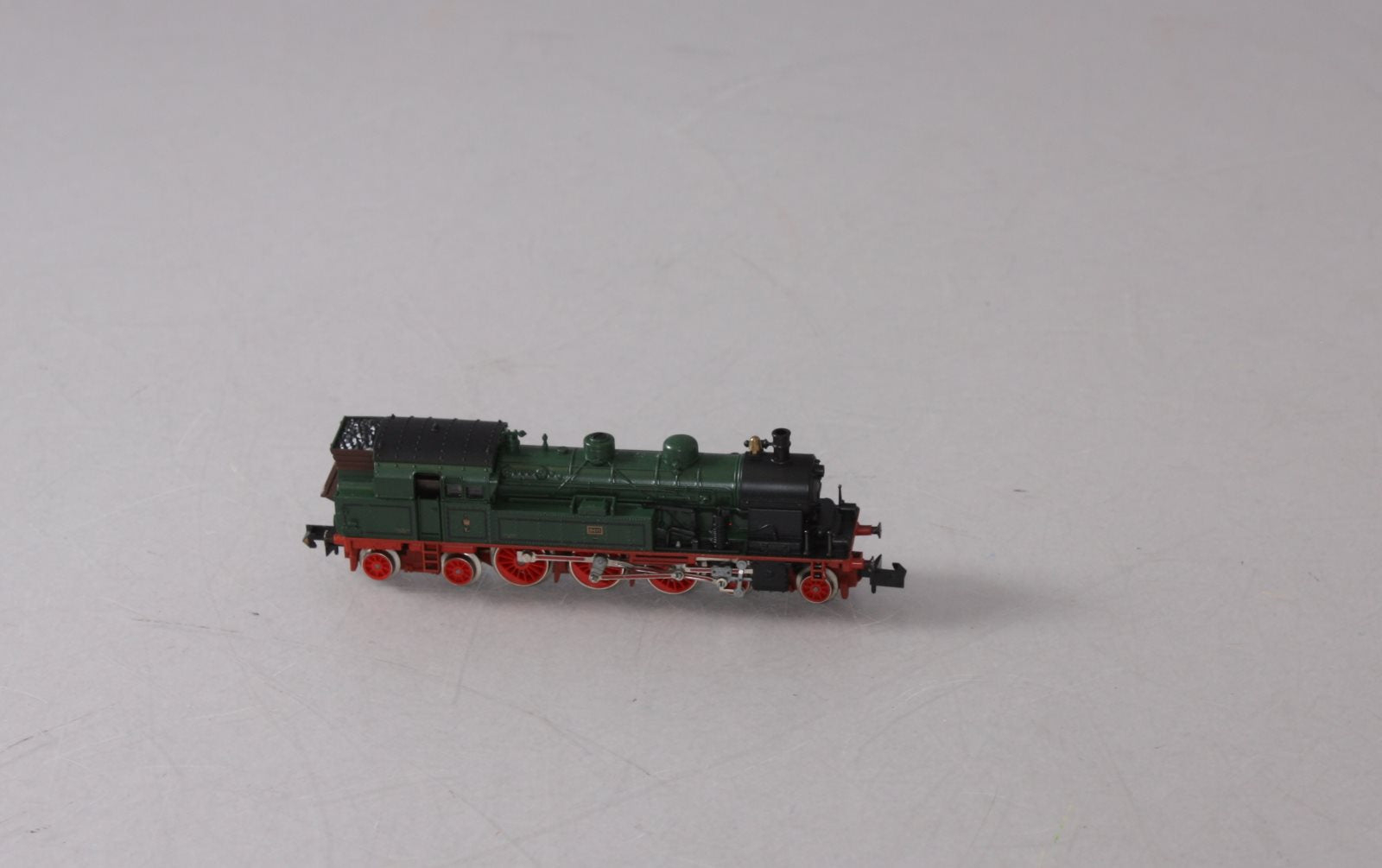 Arnold 2273 N Scale KPEV 4-6-4 Steam Locomotive with Tender LN/Box