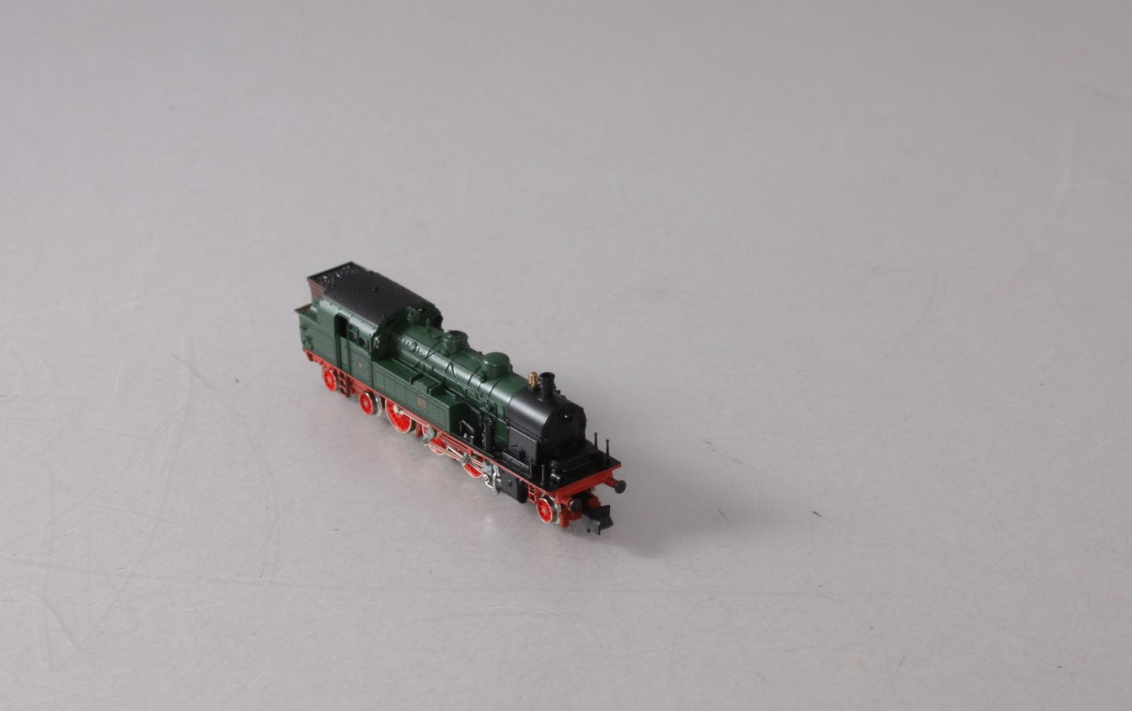 Arnold 2273 N Scale KPEV 4-6-4 Steam Locomotive with Tender LN/Box