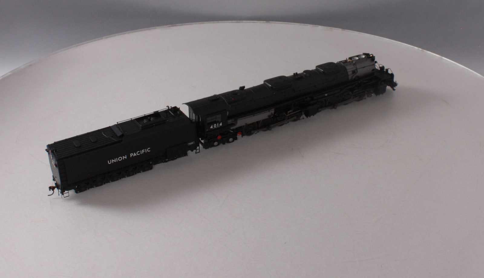 Athearn G97213 HO Union Pacific 4-8-8-4 Big Boy with DCC & Sound Oil Tendr 4014 LN/Box