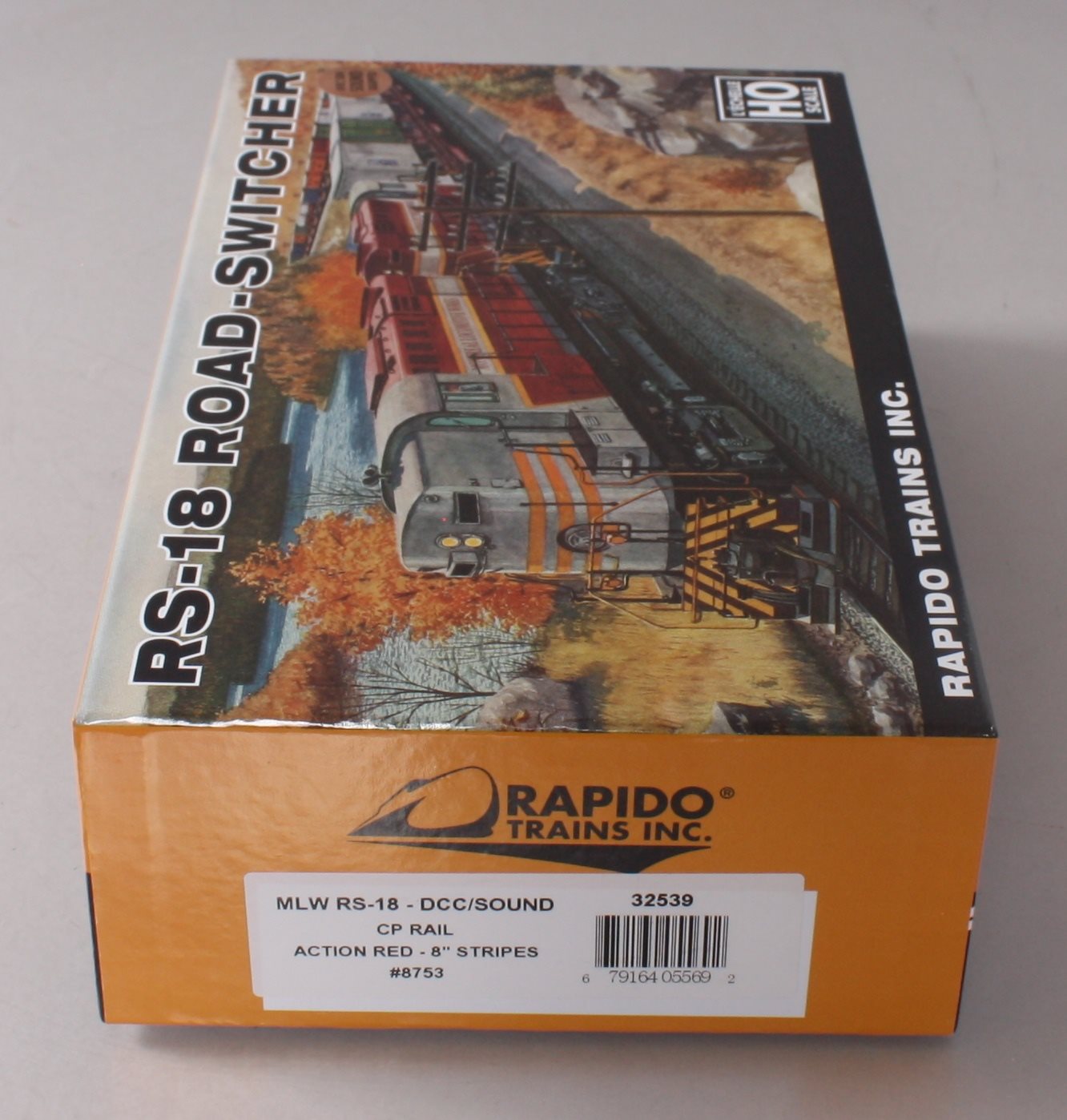 Rapido Trains 32539 HO CP Rail RS-18 Diesel Locomotive #8753