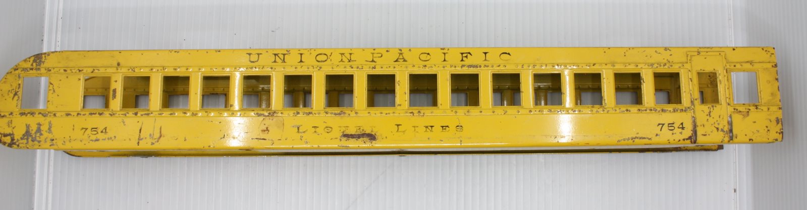 Lionel 754-1 Yellow Union Pacific Shell