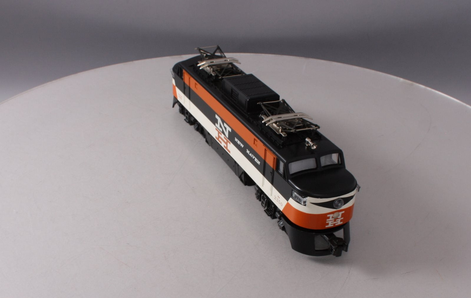 Lionel 6-18319 O Gauge New Haven EP-5 Electric Locomotive #2350 LN/Box