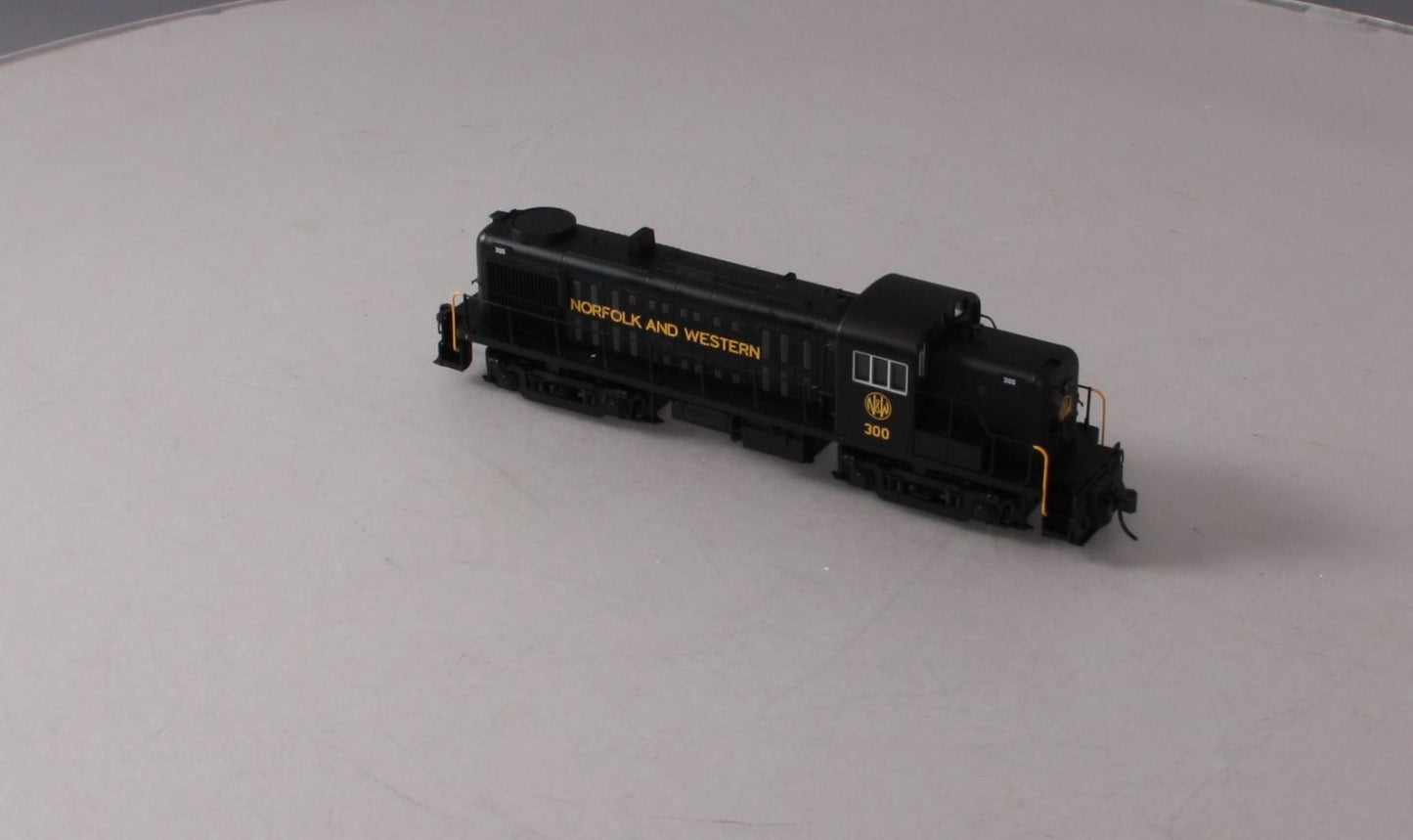 Atlas 7025 HO Scale Norfolk & Western RS-3 Diesel Engine #300 LN/Box