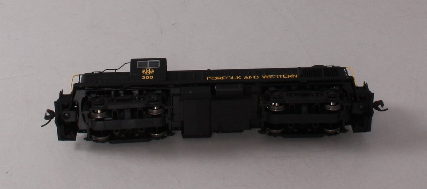 Atlas 7025 HO Scale Norfolk & Western RS-3 Diesel Engine #300 LN/Box